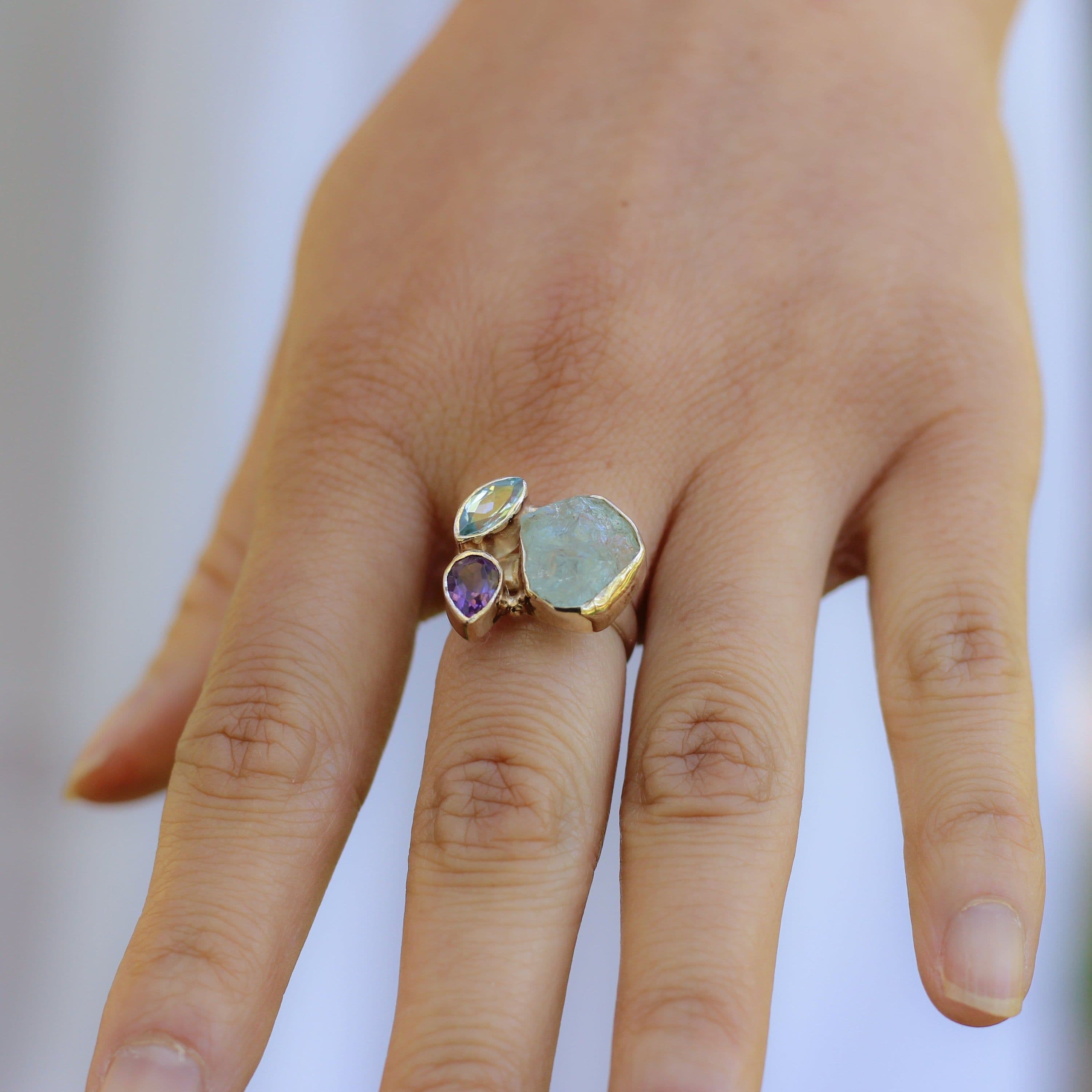 image-Bague “Lucidité et Confiance” en Améthyste, Aigue-marine et Topaze