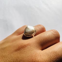 image-Bague “Apaisement et Spiritualité” en Perle et Argent 925