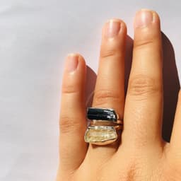 image-Bague « Ancrage et Lucidité » sertie de Tourmaline et Scapolite en