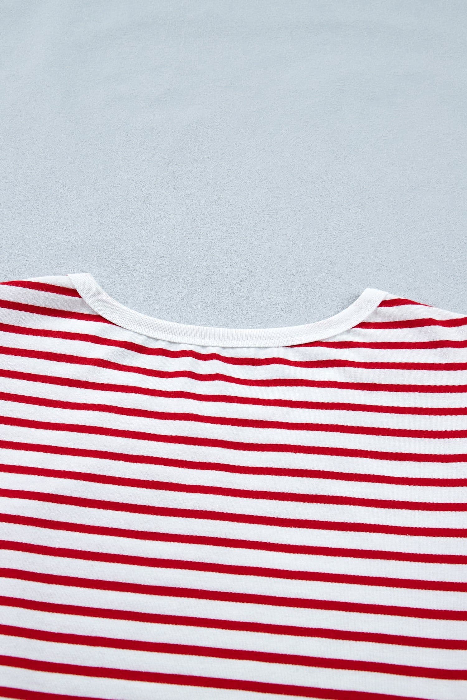 image-Red Stripe Contrast Trim Round Neck Short Puff Sleeve T Shirt