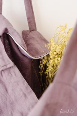 image-Linen beach bag with pocket and zipper in Pastel Plum