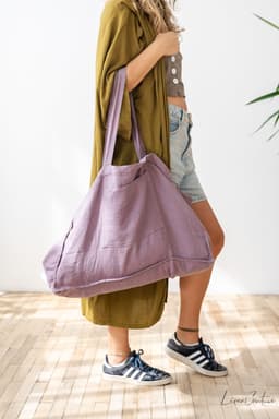 image-Linen beach bag with pocket and zipper in Pastel Plum