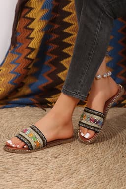 image-Chestnut Bohemian Pattern Crochet Faux Leather Beach Slippers