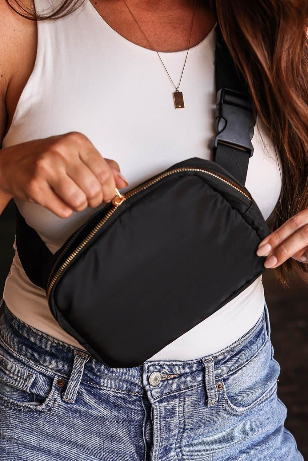 image-Black Waterproof Zipped Crossbody Chest Bag 20*5*14cm