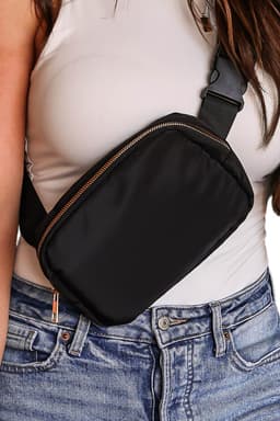 image-Black Waterproof Zipped Crossbody Chest Bag 20*5*14cm