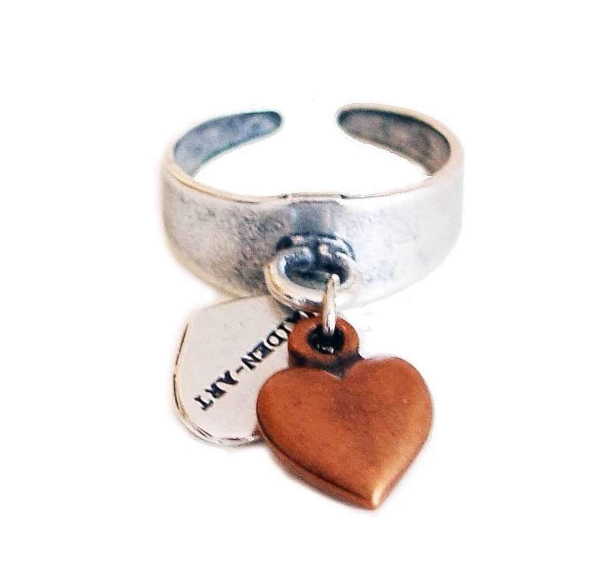 image-Statement ring in silver with copper heart charm
