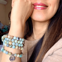 image-Bracelet Mala "Lotus" de 108 perles en Amazonite