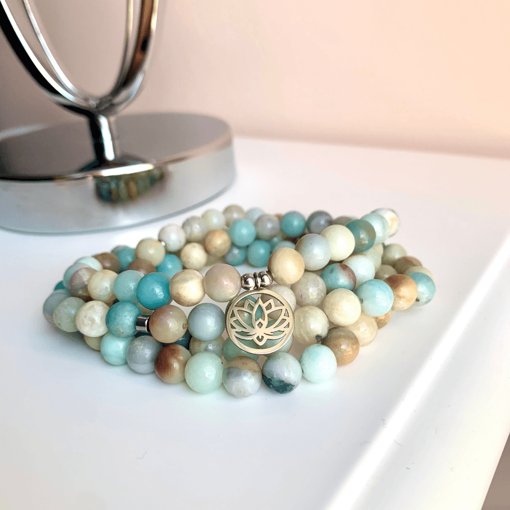 image-Bracelet Mala "Lotus" de 108 perles en Amazonite