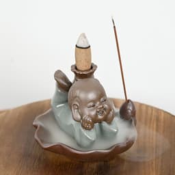 image-Brûleur d'encens en céramique "Petit Moine de la Relaxation"