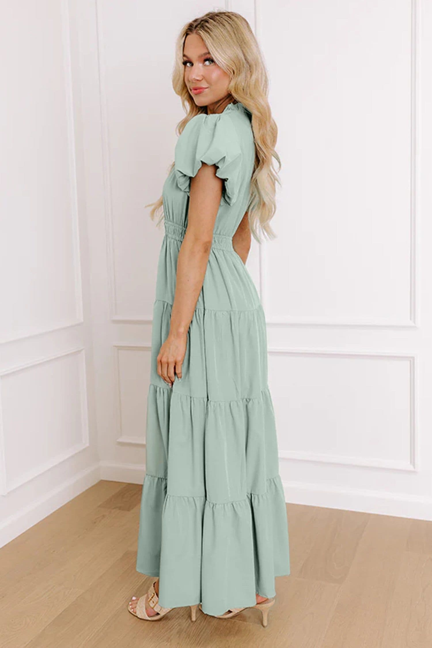 image-Bright Green V Neck Puff Sleeve High Waist Tiered Maxi