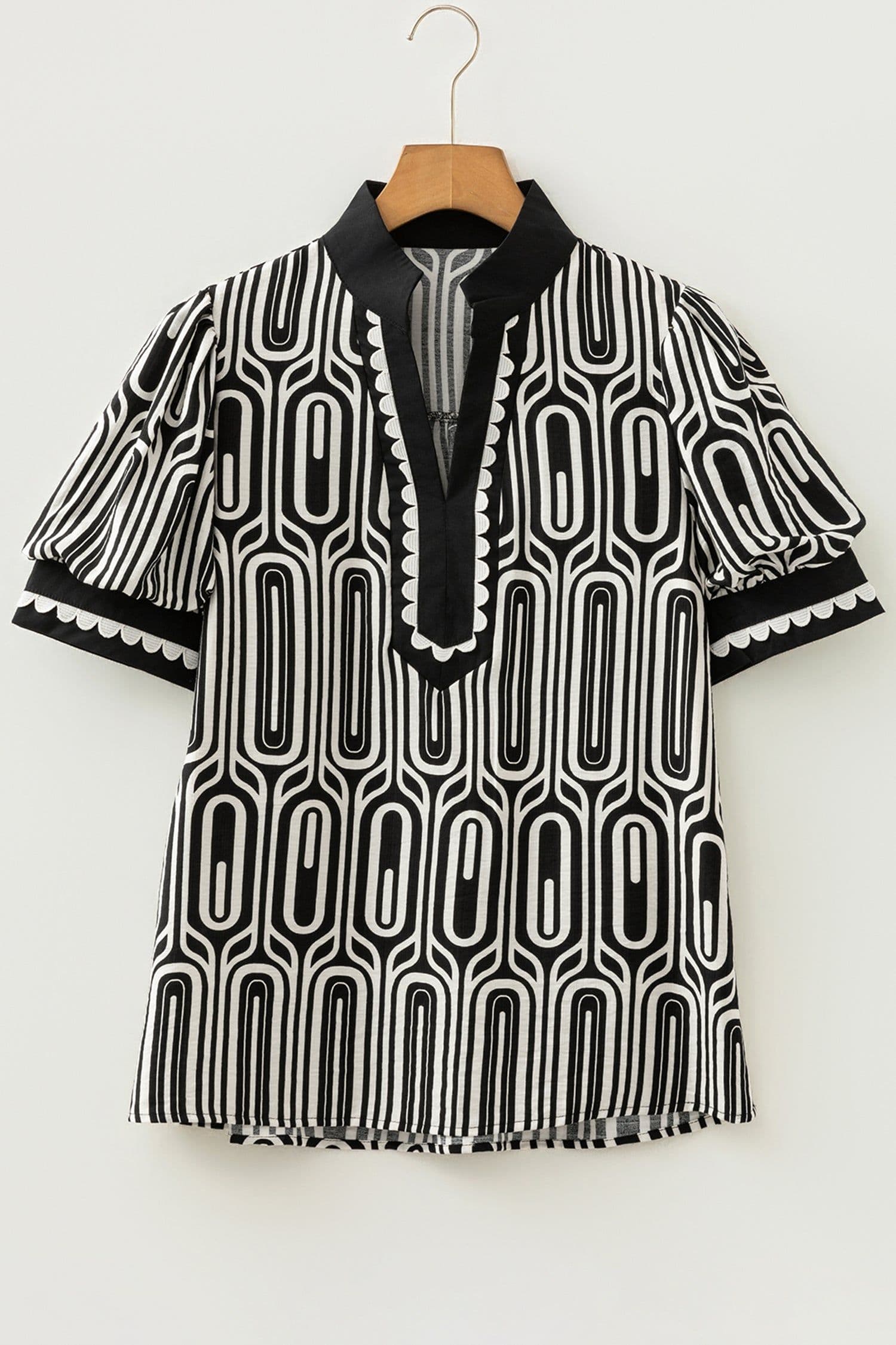 image-Black Geometric Print Contrast Scallop Color Block Patchwork Short Sleeve Blouse