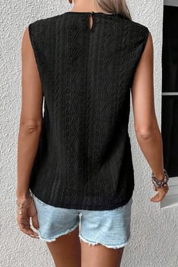image-Guipure Lace Crochet Keyhole Back Tank Top - Apricot