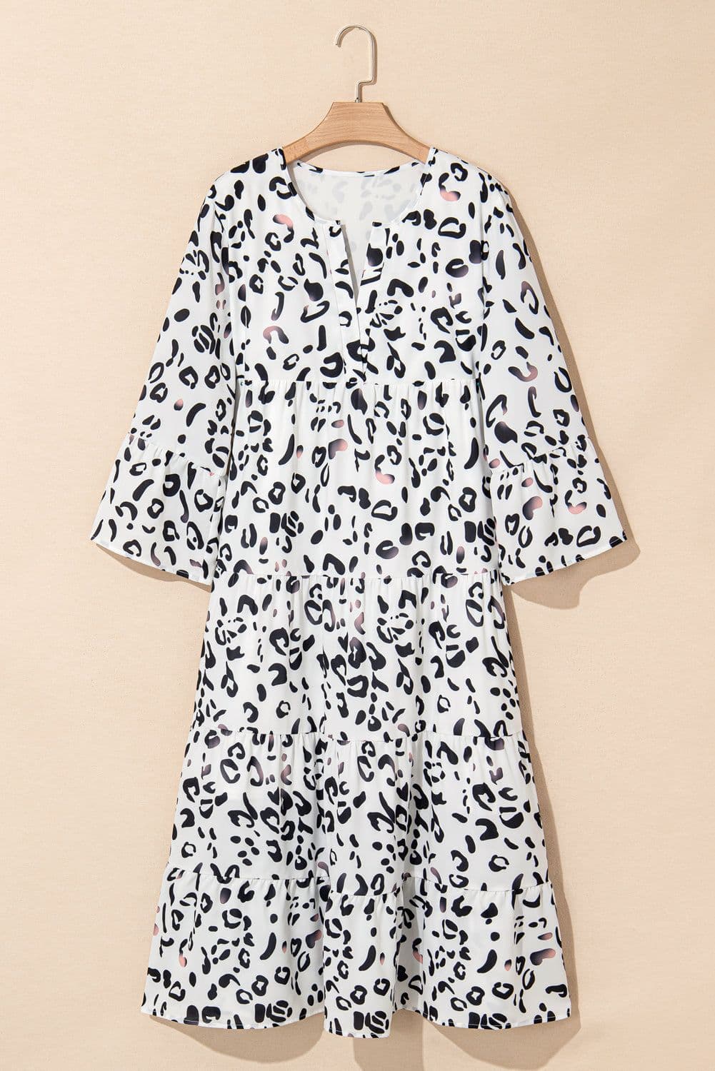image-White Leopard Print Maxi Dress V-Neck Loose Fit Elegant Tiered Design