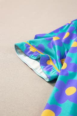 image-Green Flower Print Short Sleeve Pajamas Set