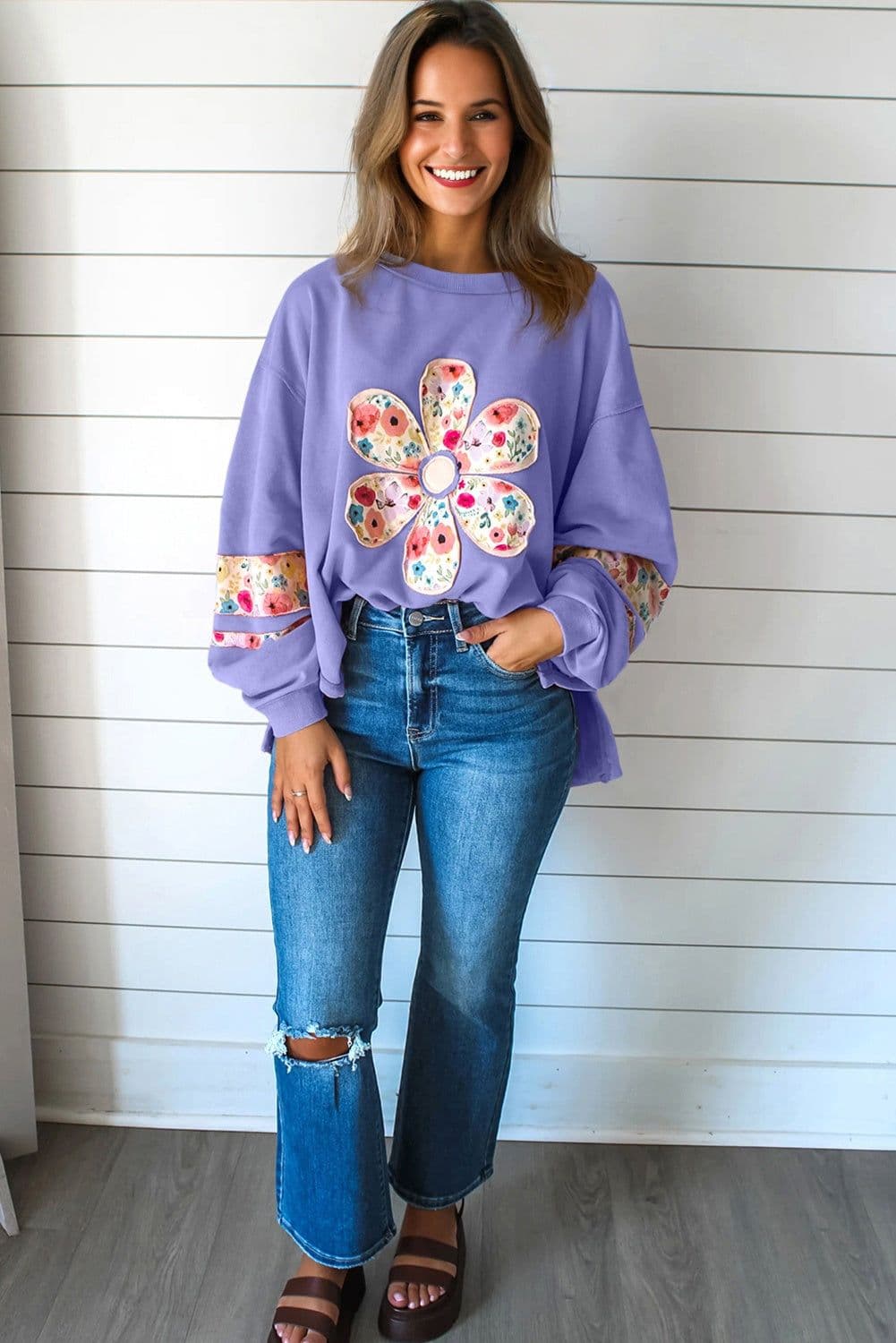 image-Pale Khaki Floral Applique Baggy Pullover Sweatshirt