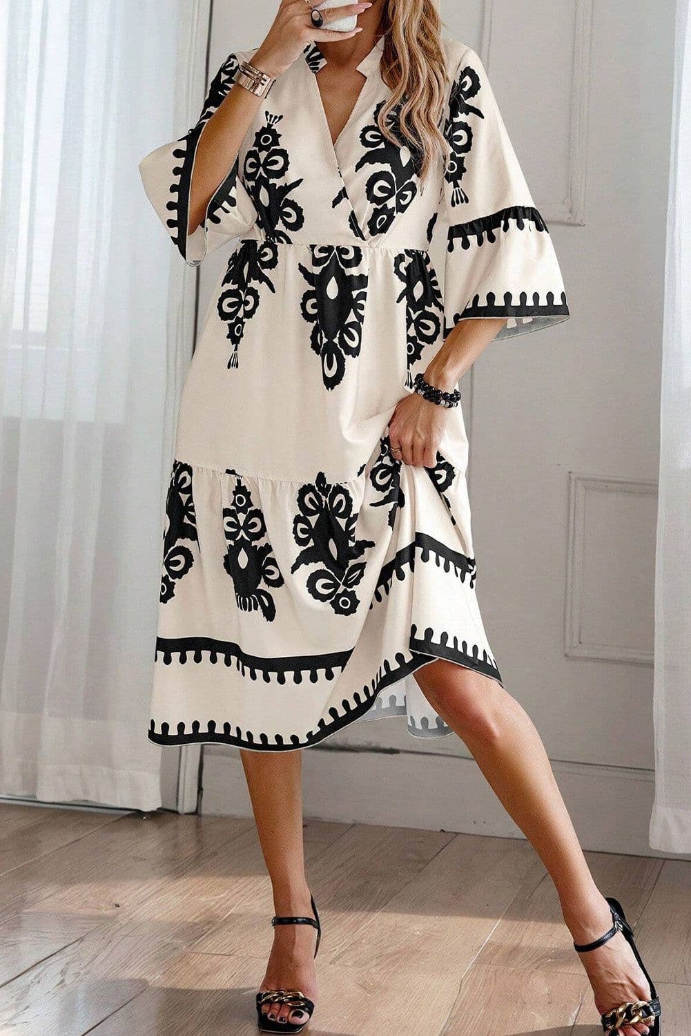 image-Geometric Print 3/4 Sleeve Loose Midi Dress - Black