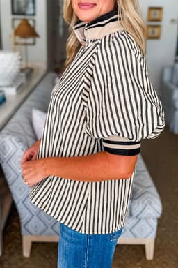 image-Black Stripe Polo Collar Half Zip Short Puff Sleeve Blouse