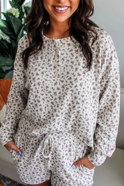 image-White Spiral Ribbed Floral Print Long Sleeve Henley Top Drawstring Short Set