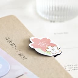 image-Yanji Magnetic Bookmarks Falling Sakura Series Cute Girl Gift Book Folder Fridge Magnet 4 Styles