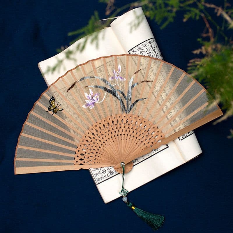 image-Embroidered Hanfu Embroidered Tuan Fan Portable Folding Summer Silk Su Embroidered Fan