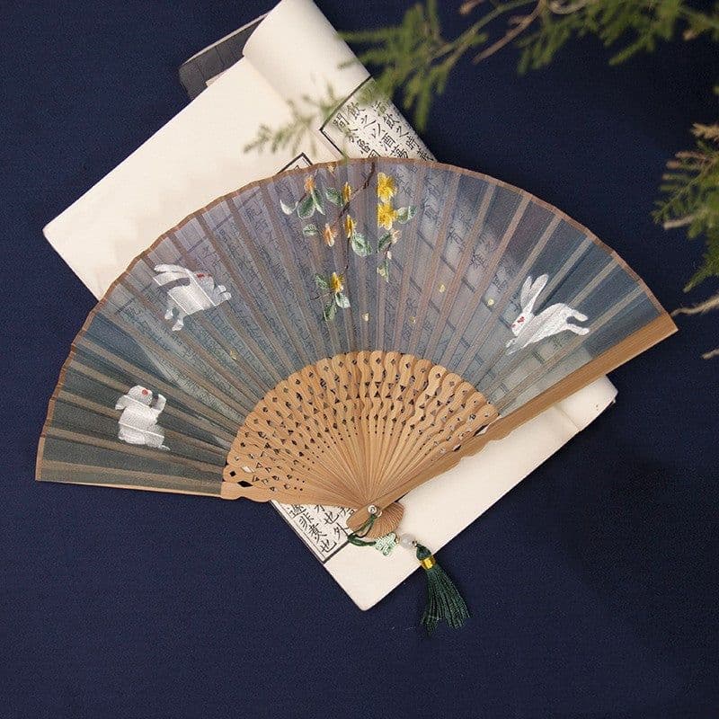 image-Embroidered Hanfu Embroidered Tuan Fan Portable Folding Summer Silk Su Embroidered Fan