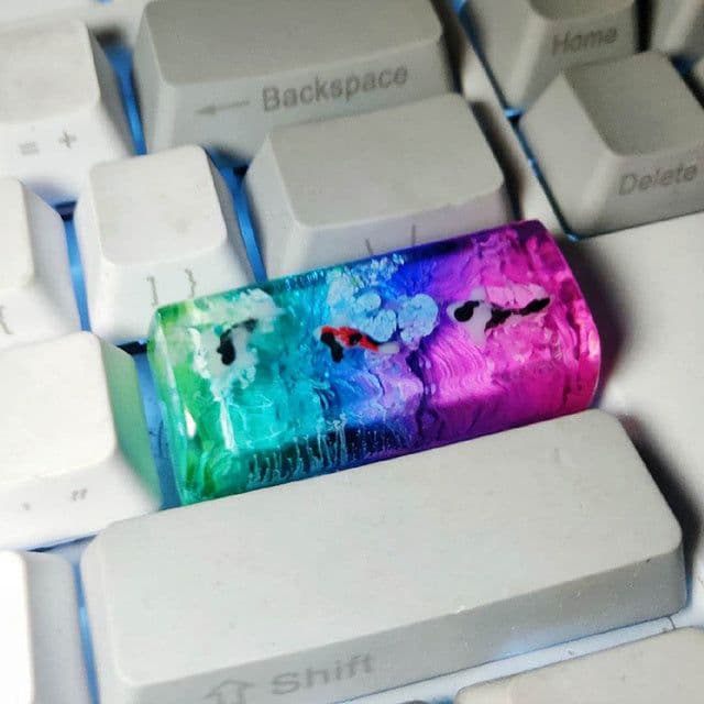 image-Scenery Koi Backspace Resin Keycaps For Cherry Mx Switch