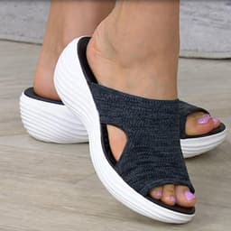 image-Flying Woven Lightweight Mesh Outer Wear Beach Sandals