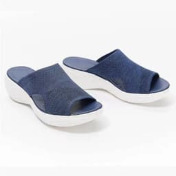 image-Flying Woven Lightweight Mesh Outer Wear Beach Sandals