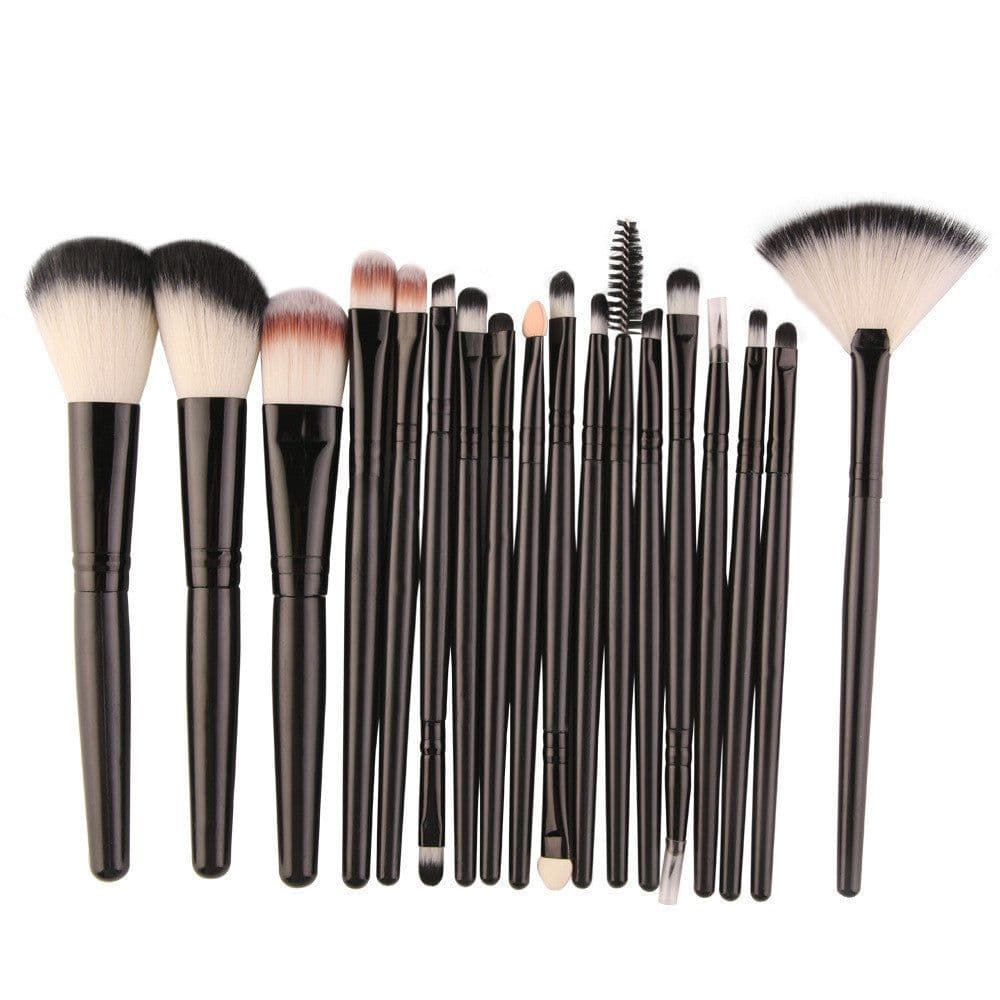 image-Eye Brushes, Blush Brush, Iip Brush And Fan-Shaped Makeup Brush Set