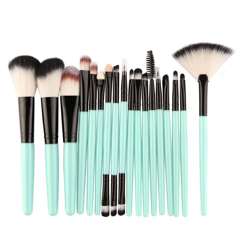 image-Eye Brushes, Blush Brush, Iip Brush And Fan-Shaped Makeup Brush Set