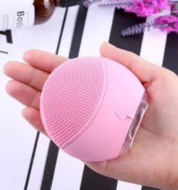 image-Silicone cleansing instrument pore cleaner charging face meter electric waterproof ultrasonic vibration beauty instrument massager