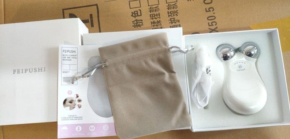 image-Electric Micro-Current Face Massager EMS Firming Micro Current Deedema Decree Wrinkle Skin Rejuvenation Beauty Instrument