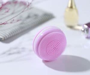 image-Electric cleansing brush
