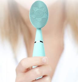image-Rechargeable Silicone Cleansing Device