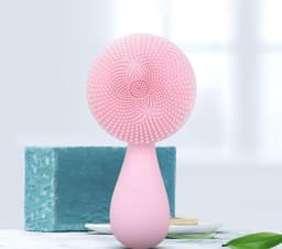 image-Multifunctional face brush