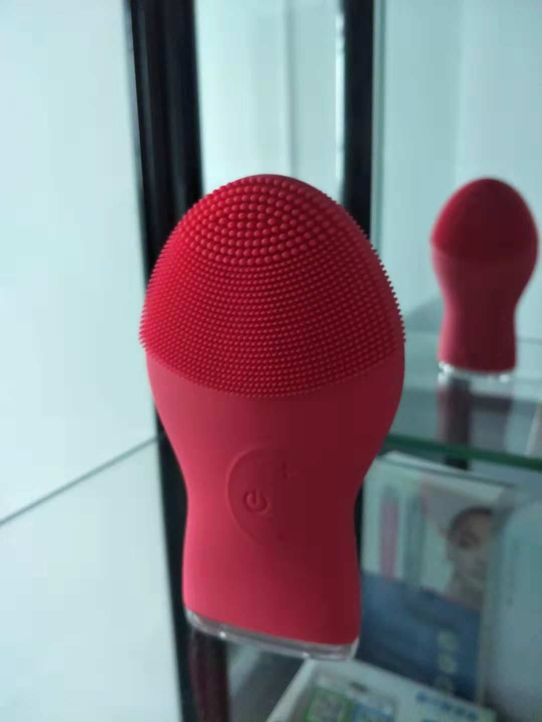 image-Waterproof silicone facial cleanser factory straight