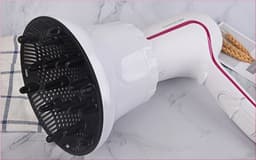 image-Hair dryer with wind hood