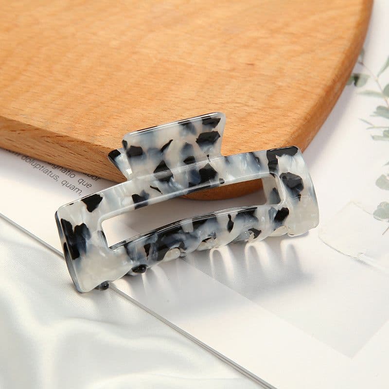image-Vintage fashion decorative hair clips