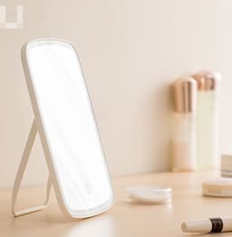 image-Cosmetic mirror desktop led with light