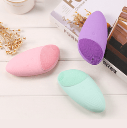 image-Silicone face wash