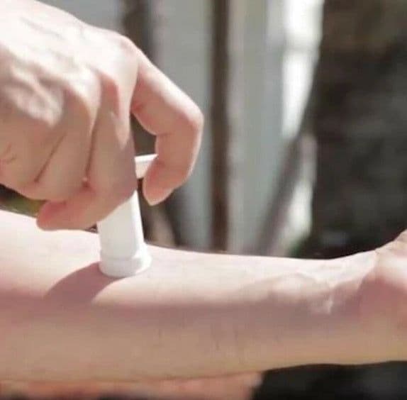 image-Plastic Bug Bite Thing Suction