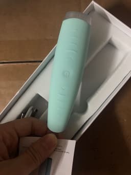image-Oral care with household dental scrubber