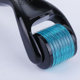 image-Microneedle Roller Wholesale Beauty Equipment