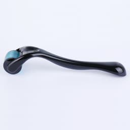 image-Microneedle Roller Wholesale Beauty Equipment