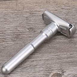 image-Manual shaver old style adjustable sharpness for men
