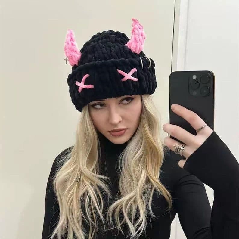 image-Wool Hat Cute Little Devil Mask Horn Hood Thickened Warm Knitted Hat Sweet Cool Style Autumn And Winter