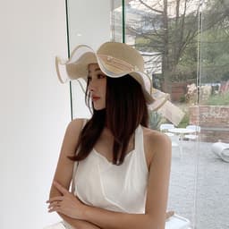 image-Big Brim Bow Ribbon Beach Hat Summer Outdoor Sun Hat Wave Straw Hat Lace Edge Pearl Sun Hat