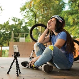 image-Rotating Bracket Live Photography Mobile Phone Bracket Selfie Stick
