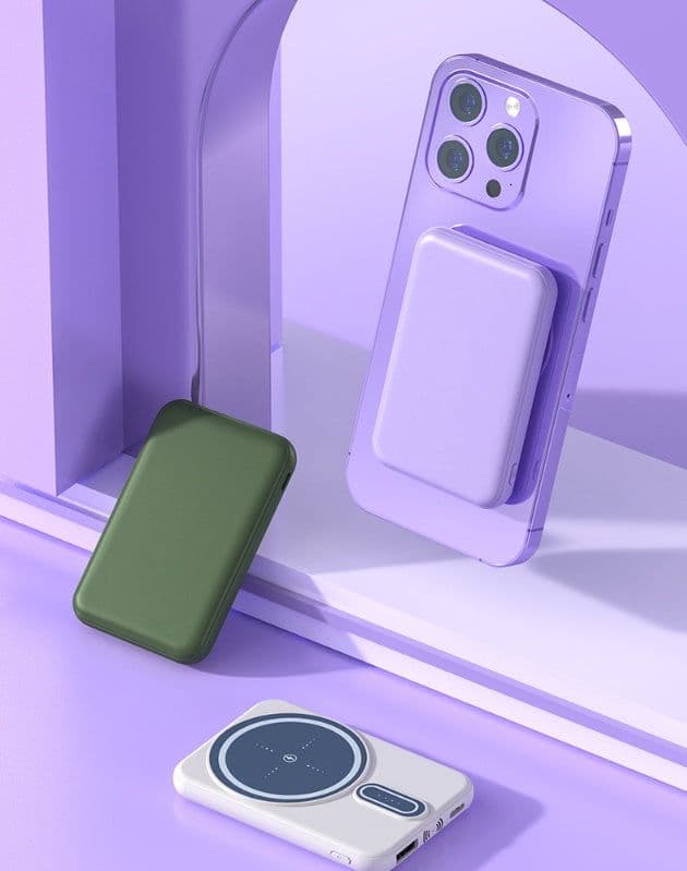 image-Magnetic Suction Charging Bank Wireless Charging Bank Mobile Power Supply