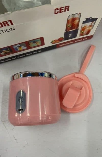 image-6blade Portable Blender Mini Juicer Cup Extractor Smoothie USB Charging Fruit Squeezer Blender Food Mixer Ice Crusher Portable Juicer Machine
